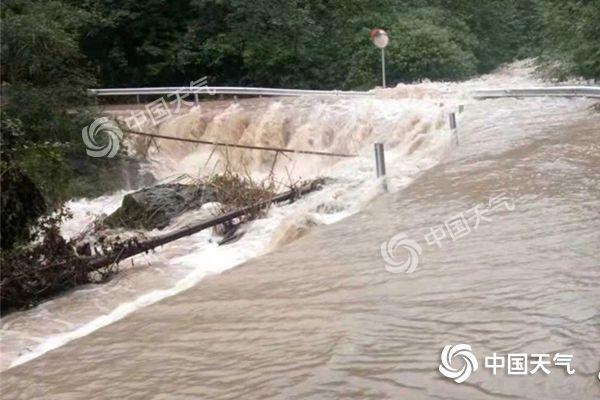  三分雨倾盆而下，外线火力全开碾压对手
