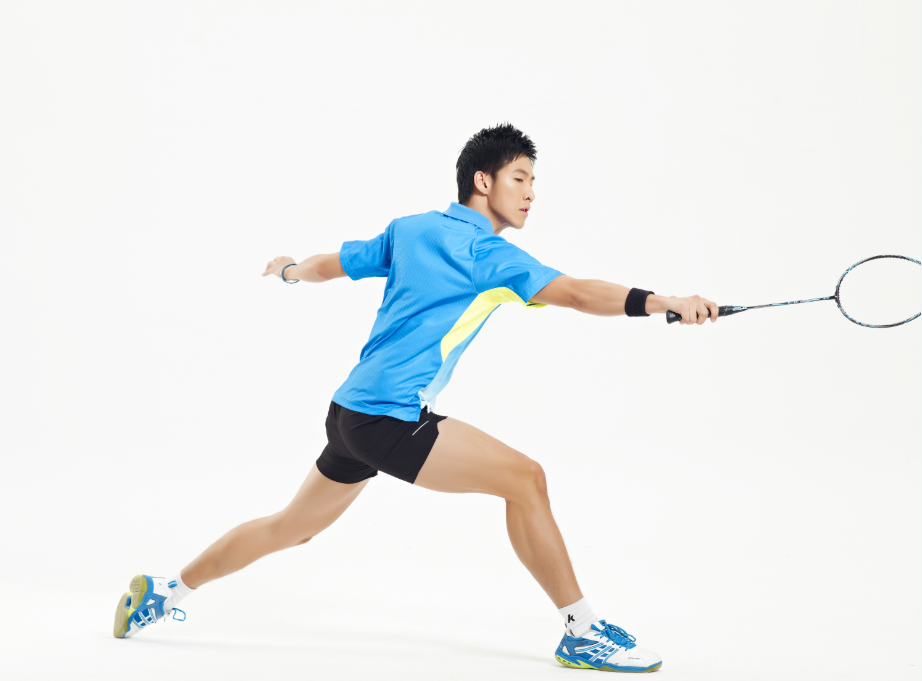  網球員护腕设计革新，智能监测设备预防运动损伤  