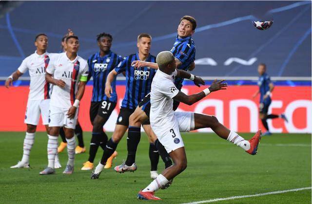  草根球队逆袭淘汰职业劲旅