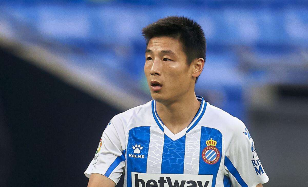  青训小将崛起，替补登场绝杀对手